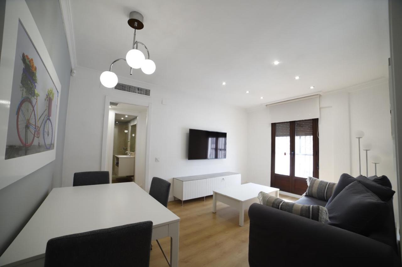 Apartamento En San Basilio Junto A Torre De Belen Córdoba Eksteriør billede